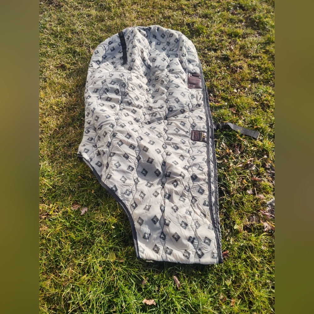 Big D stable blanket size 74